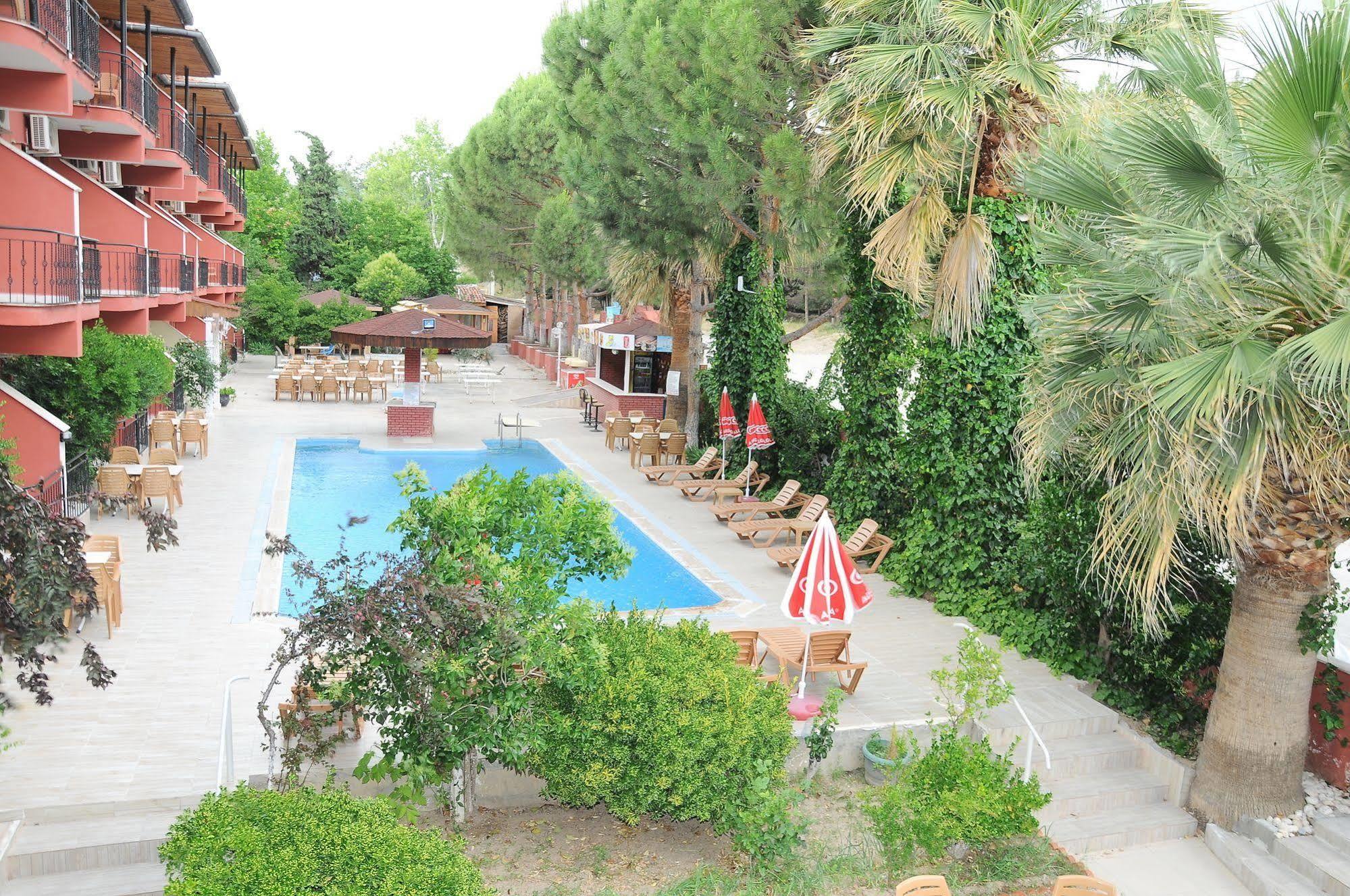 Oskar Thermal Hotel Pamukkale Bagian luar foto